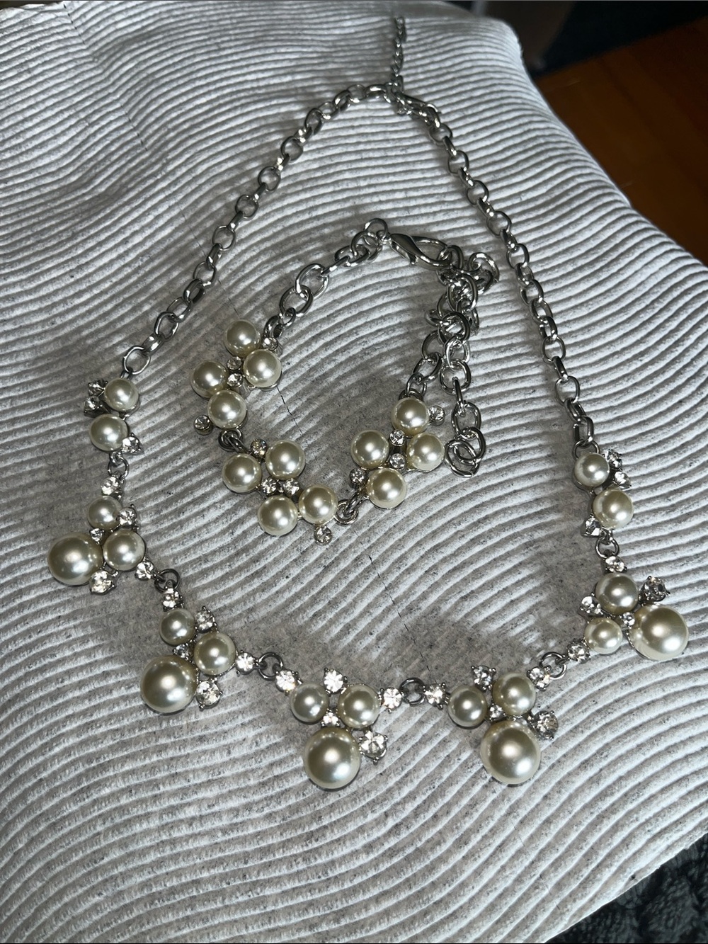 paparazzi Silver-Tone Pearl Cluster Necklace & Bracelet Set